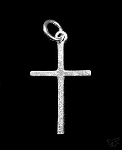 Productafbeelding: voorkant van Hanger zilver kruis 15 mm